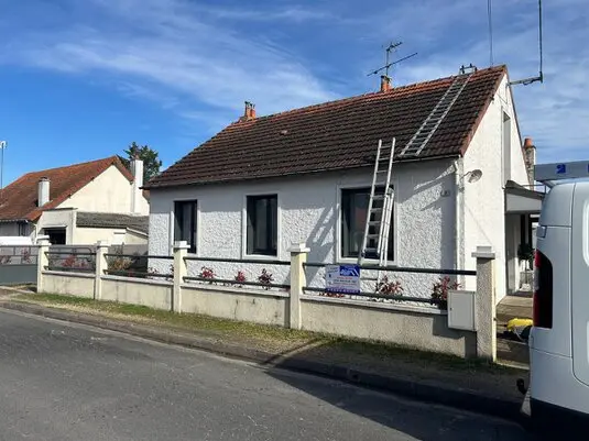 Artisan RD Service : Travaux Nettoyage Toiture Avant / Apres Romorantin Loir-et-Cher
